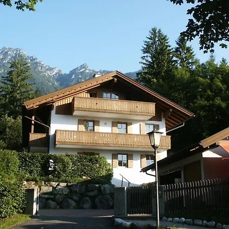 Zugspitze 度假居